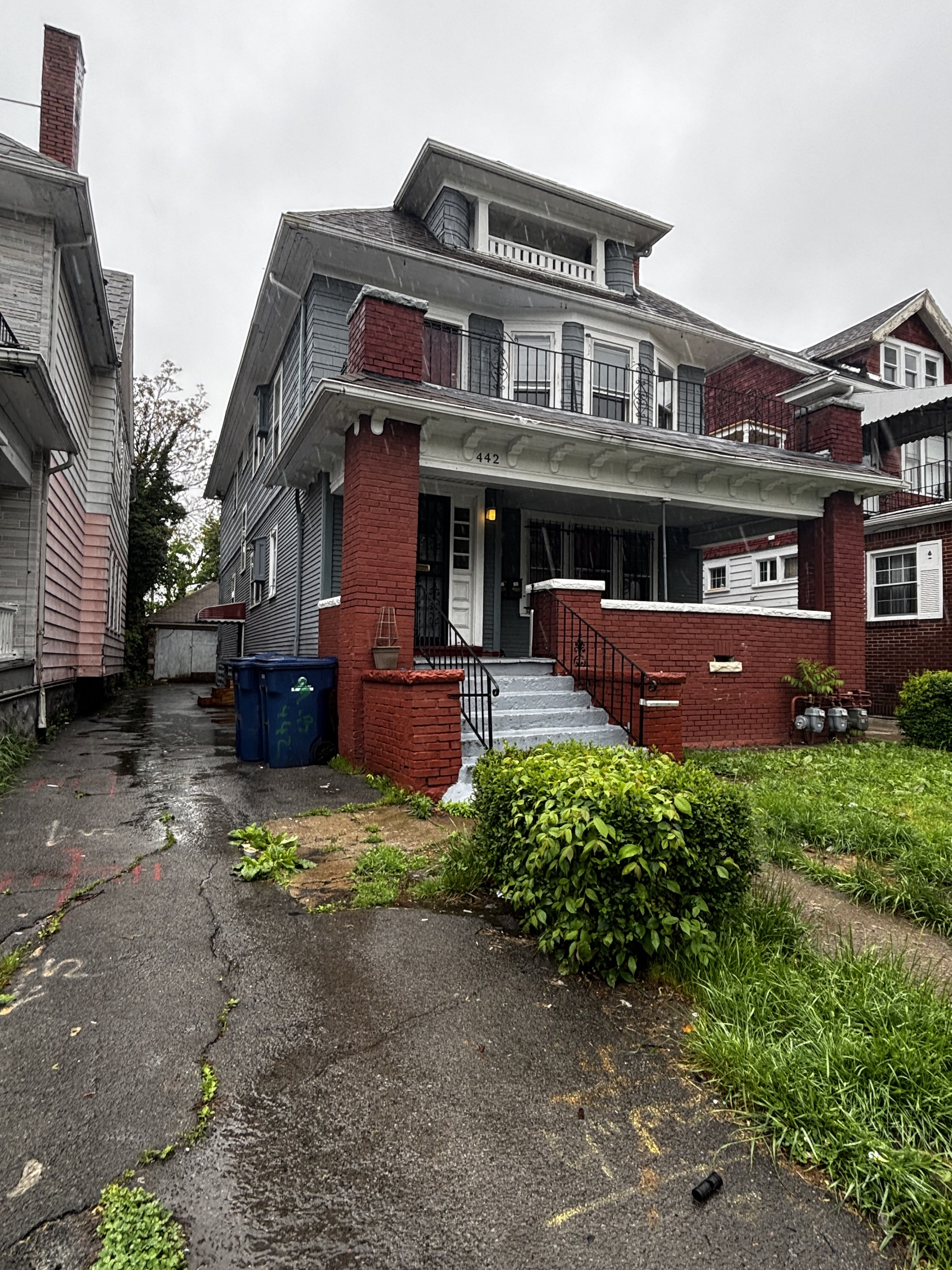 442 Wohlers Avenue, Front