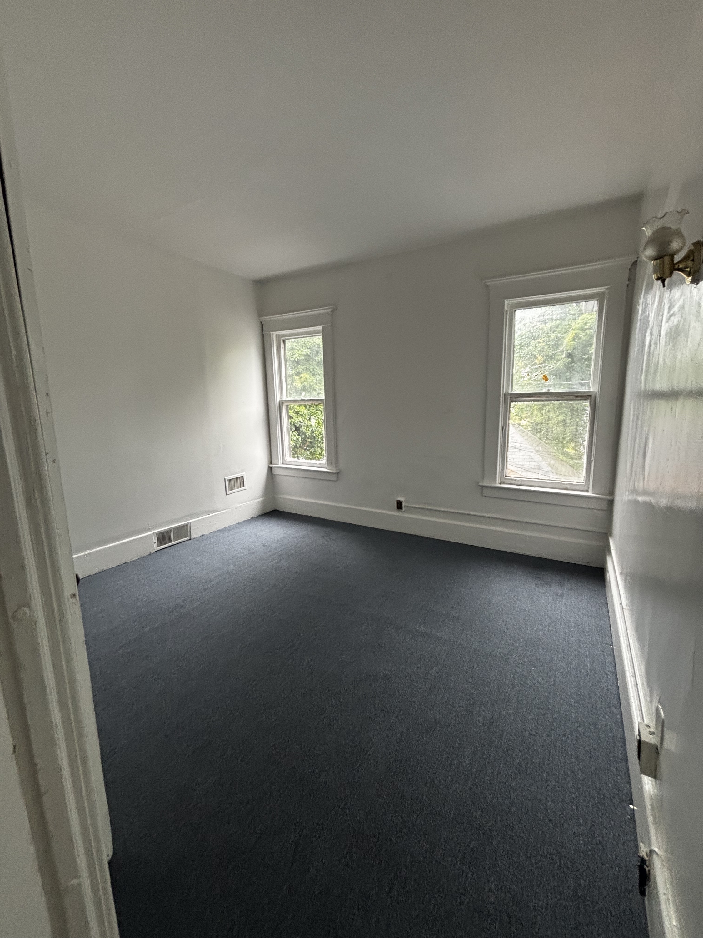 442 Wohlers Avenue - Upper